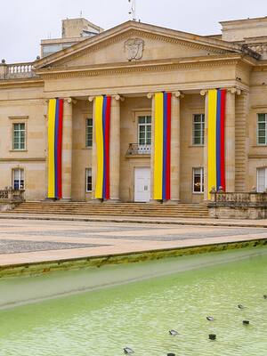 A cuchillo en Palacio