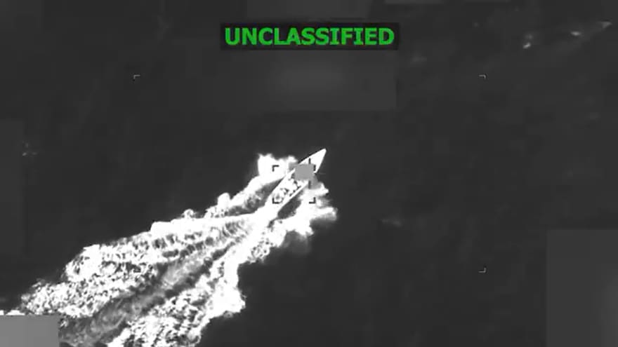 EE. UU. ataca otro buque que pertenecería a redes del ‘narco’: las operaciones ya suman 69 personas asesinadas