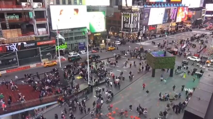 Times Square: fuerte explosión genera temor entre los visitantes y ciudadanos de New York
