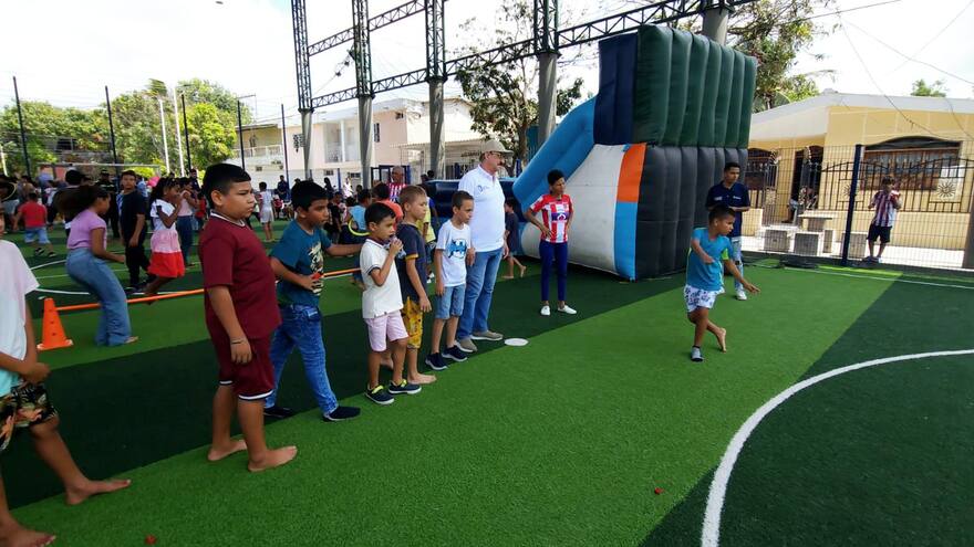 Realizan actividades por el Mes de la Niñez en varios sectores de Soledad