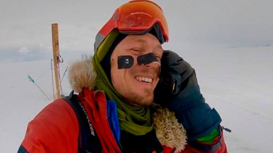 Colin O’ Brady, el primero en cruzar la Antartida solo