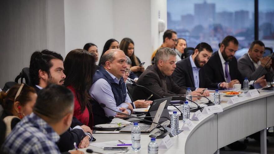 Defensoría del Pueblo emite nueva alerta por riesgo en 75 municipios para el ejercicio de los alcaldes