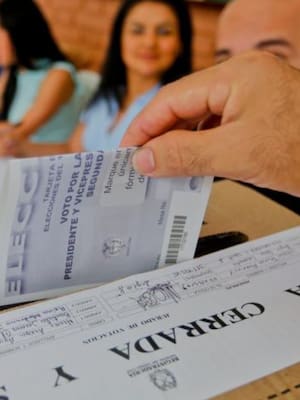 Un candidato para la abstención