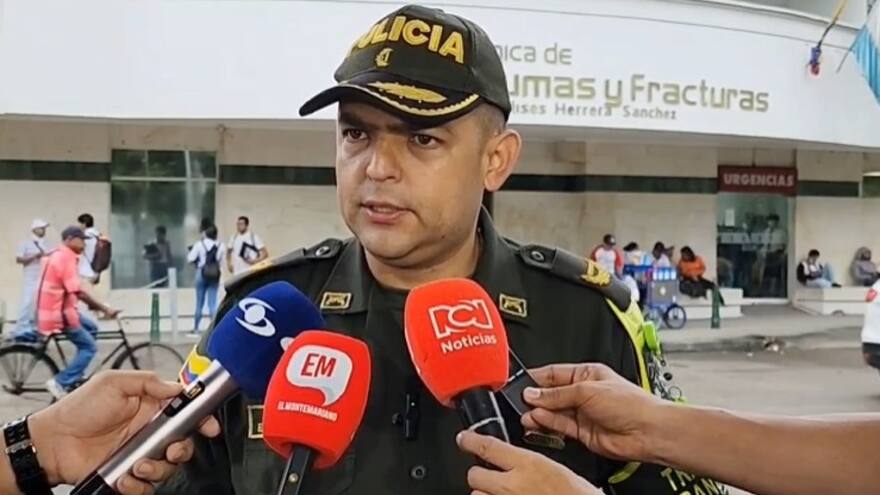 Choque entre ambulancia y bus en Córdoba: Policía de Transito asegura que la ambulancia habría invadido el carril