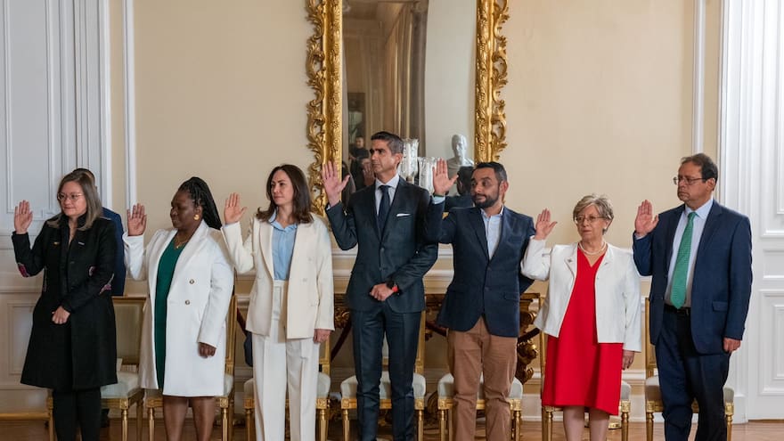 Molestias por los nuevos nombramientos de Petro