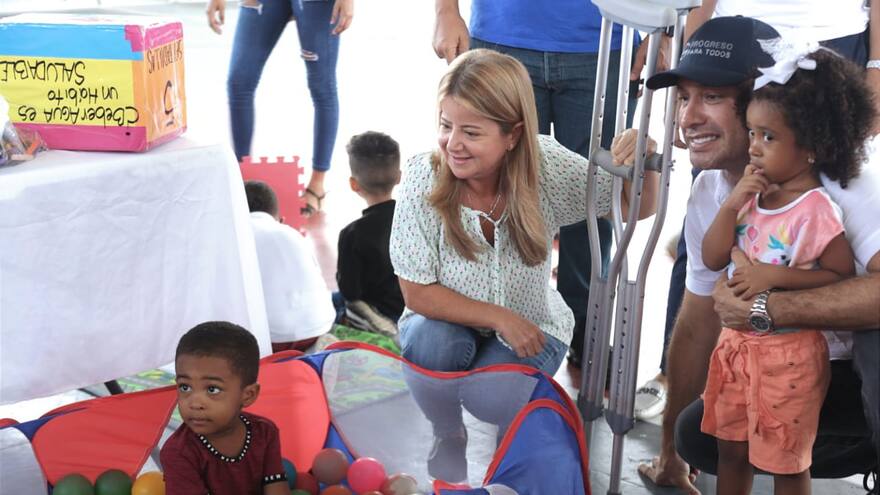 Entregan paquetes nutricionales a 250 beneficiados en 10 municipios