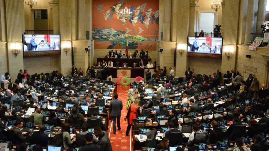 Reforma tributaria: Plenaria de la Cámara aprueba impuesto a plástico un solo uso