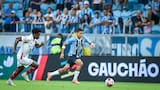 En video: José Enamorado hizo sus primeras gambetas en el Gremio y participó en un gol