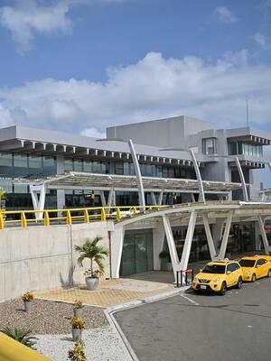 Nuestro aeropuerto