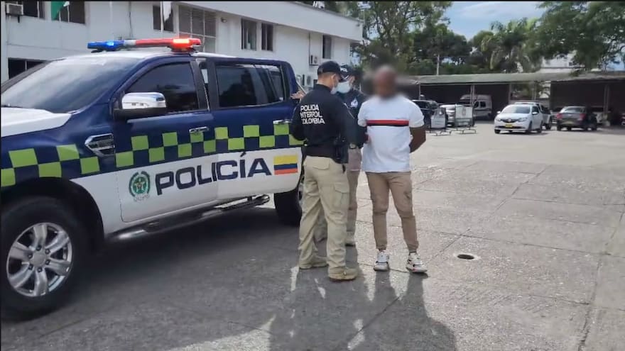 Capturan a colombiano señalado por un asesinato con hacha en Argentina