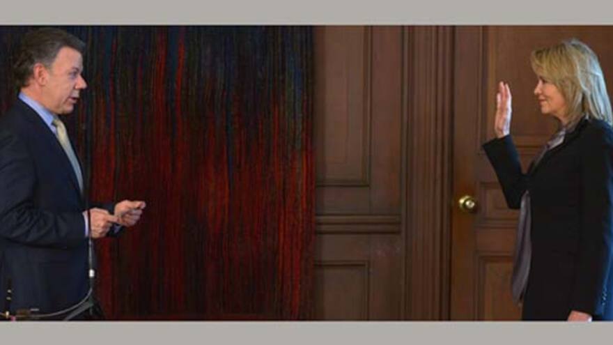 Santos posesionó a María Emma Mejía Vélez como Embajadora de Colombia en la ONU