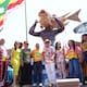 Macrofiguras festivas dan vida y sentido a las Fiestas de Independencia en Cartagena.