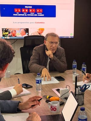 ¿Iván Cepeda o Roy Barreras?