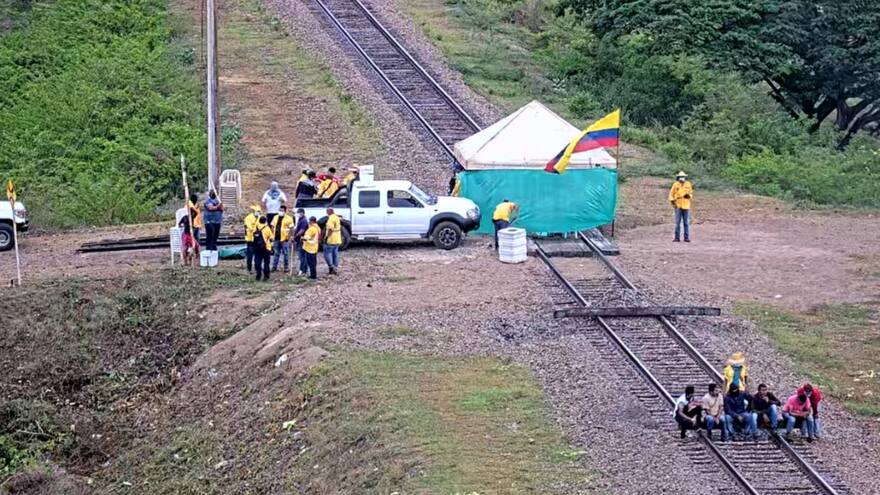 Desbloquean la vía férrea de Cerrejón