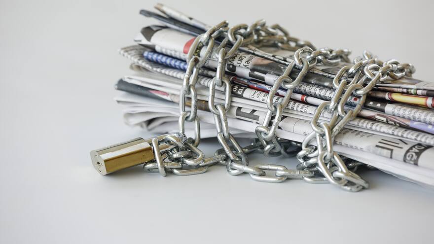 Ley de censura, nos quieren callar | Columna de Néstor Rosania