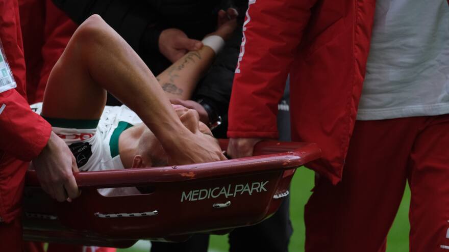 Hay preocupación en Turquía por la salud de Alexis Pérez: salió lesionado