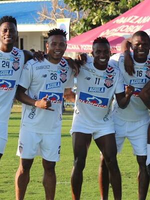 A Junior sí le falta algo