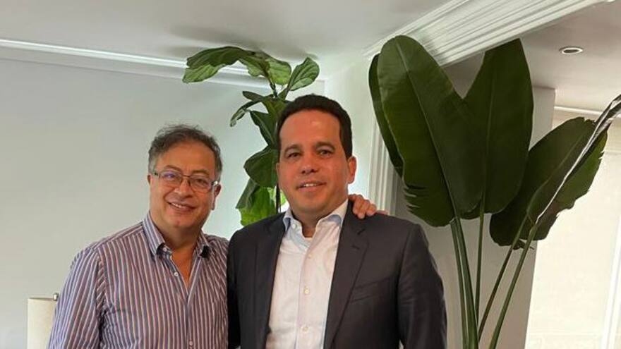 Petro se reunirá con la bancada conservadora