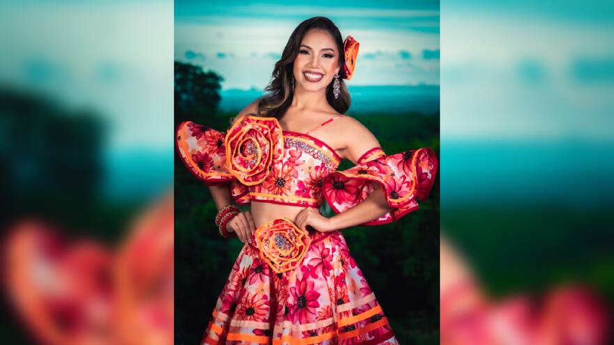 Laury Ayala designada como reina del Carnaval de Galapa