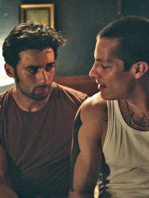 ‘Luciérnagas’:  una sensible historia que relaciona temas de inmigración, sexualidad y amor