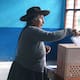Perú amplía una hora la jornada electoral por retraso para abrir los centros de votación