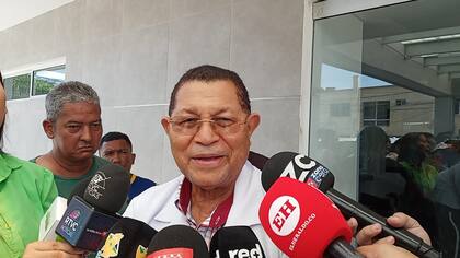 “Los afectados por el alcohol adulterado presentan acidosis metabólica severa”: toxicólogo Agustín Guerrero