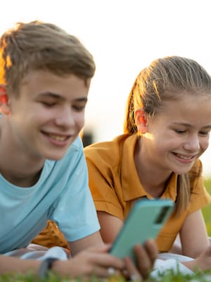 Más allá del “scroll infinito”: el riesgo de vivir en automático