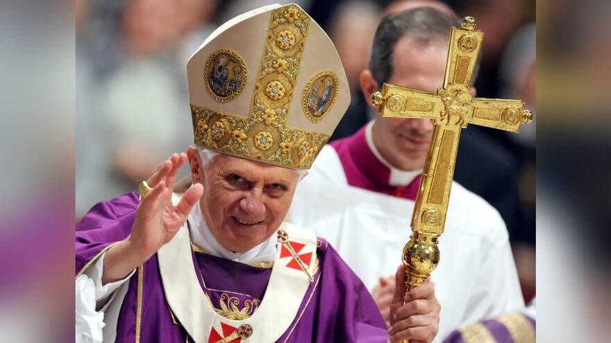 Con emotiva misa recuerdan a Benedicto XVI en primer aniversario de su muerte