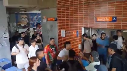 Rector Leyton Barrios llama a la calma tras enfrentamientos en las instalaciones de la Uniatlántico