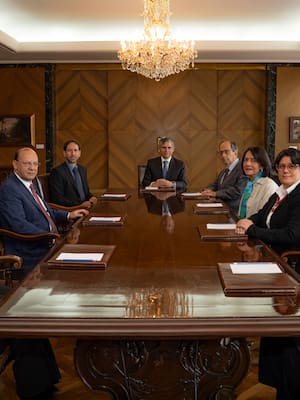 ¡El portazo del ministro!