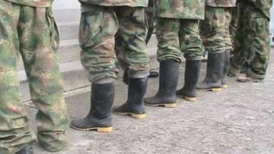 Ofrecen auxilio monetario para quienes se desmovilicen de grupos armados