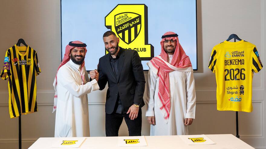 El francés Karim Benzema fue presentado como nuevo jugador del club Al Ittihad de Arabia Saudita