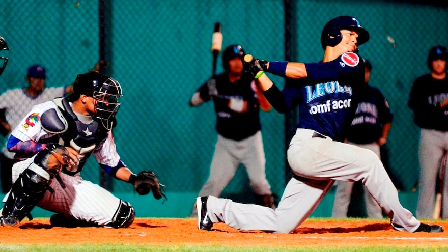 Lo más seguro es que la La Liga Profesional de Béisbol siga con cuatro equipos