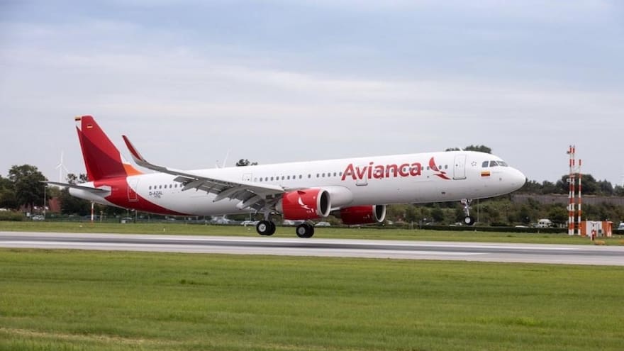 Pasajero intentó abrir la puerta de un avión de Avianca en pleno vuelo