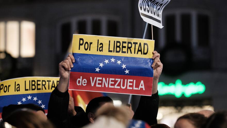 La caída del dictador