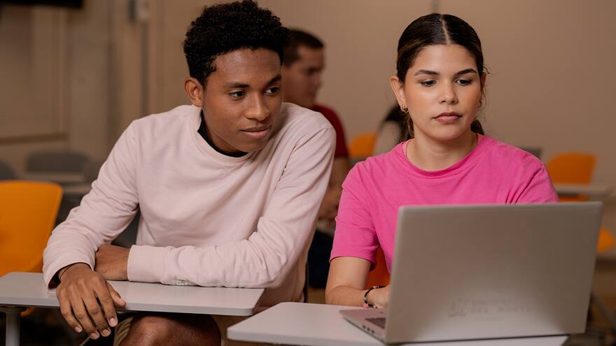 Universidad de Purdue abre convocatoria de becas en pasantías investigativas