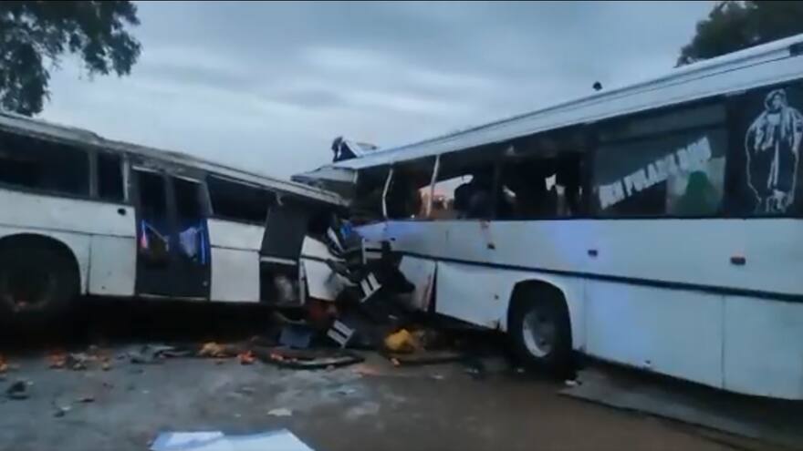Al menos 40 muertos y 78 heridos al chocar dos autobuses en Senegal