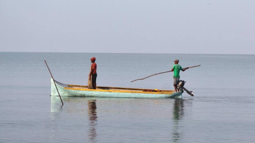 La ‘tormenta’ que padecen los pescadores en el puerto de Coveñas