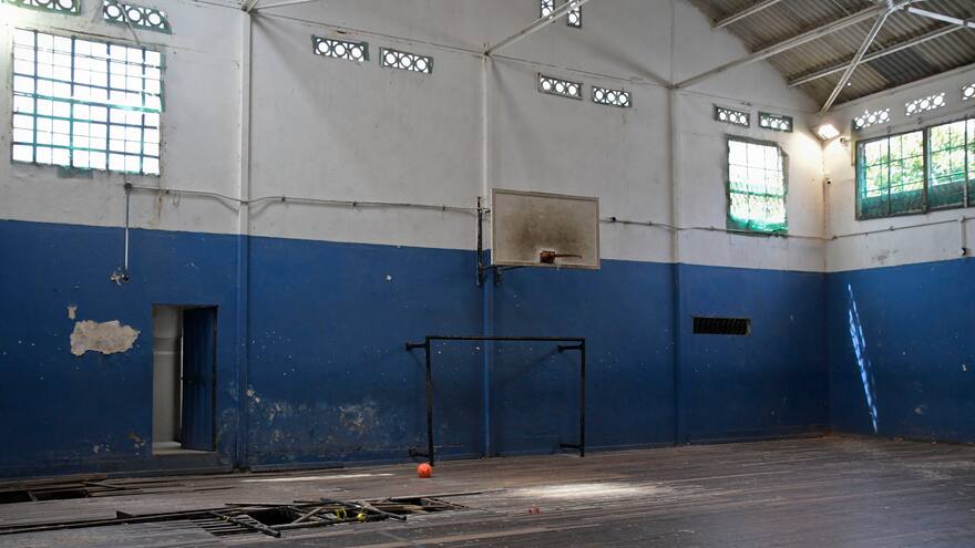 La cancha donde Jaime Echenique empezó a jugar necesita renovación