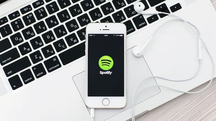 Estos fueron los artistas y canciones más escuchados en Spotify en 2025