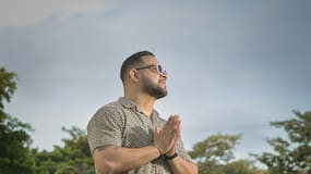 El fuego eterno de Adolfo Echeverría prende Las Velitas