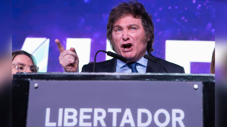 Javier Milei, presidente electo de Argentina, confirma que privatizará petrolera y los medios públicos