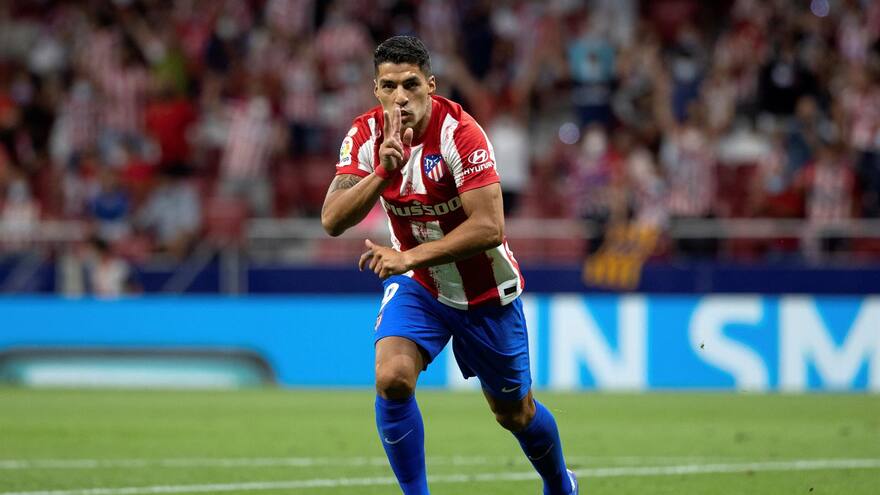 Luis Suárez sufre un edema en la rodilla izquierda y no estará con Uruguay