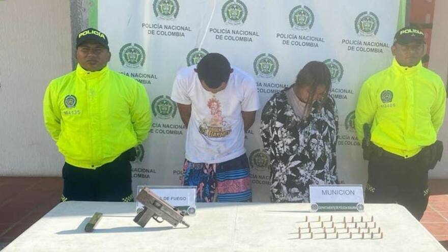 Capturan a dos hermanos en Maicao que portaban una subametralladora