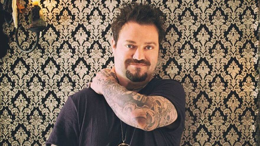 Bam Margera, de Jackass, se debate entre la vida y la muerte por el covid-19