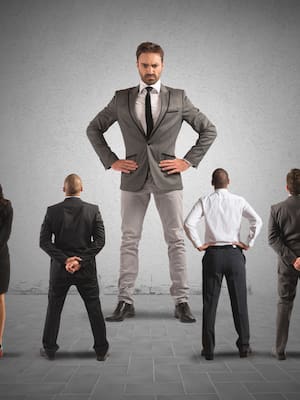 Inhabilidad por coincidencia de períodos