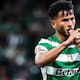 Luis Javier Suárez se luce en la goleada del Sporting