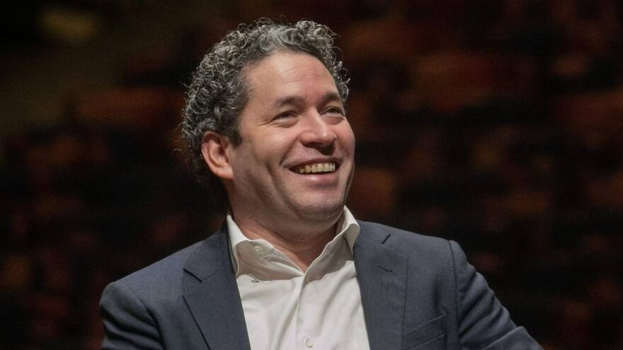 El venezolano Gustavo Dudamel dimite como director de la Ópera de París