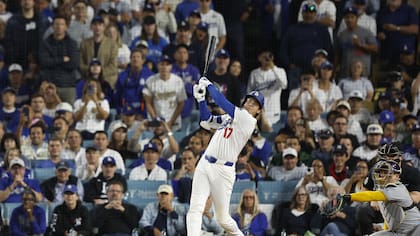 Shohei Ohtani hace historia: tres jonrones y dominio total como abridor en la victoria que lleva a los Dodgers a la Serie Mundial