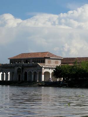 Un río de carnaval | Columna de Jesús Ferro Bayona